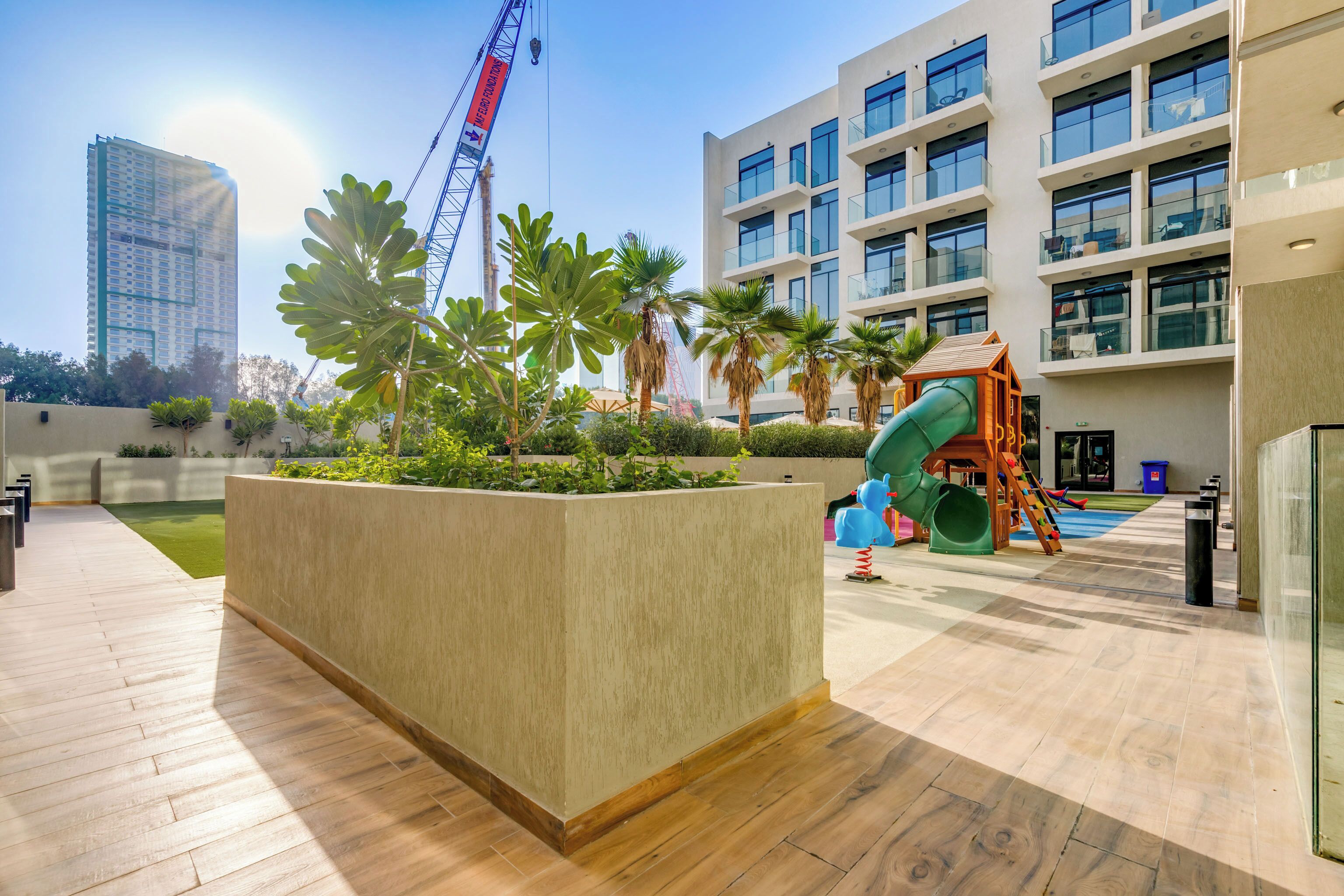 บริเวณภายนอก