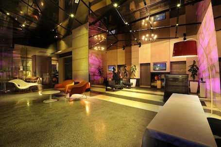 Sala de estar en el lobby