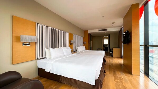 Family Suite | Free WiFi, bed sheets - Sunday Hotel Subang (Subang Jaya)