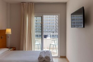 Blackout curtains, free WiFi, bed sheets