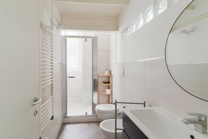 Dutxa, bidet i tovalloles 