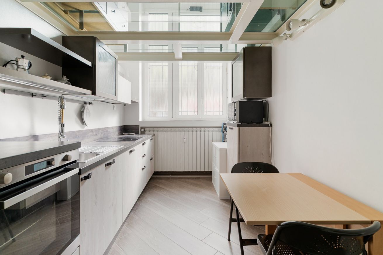 Kühlschrank, Mikrowelle, Geschirrspüler