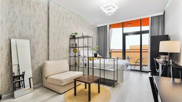 1 bedroom, in-room safe, iron/ironing board, free WiFi