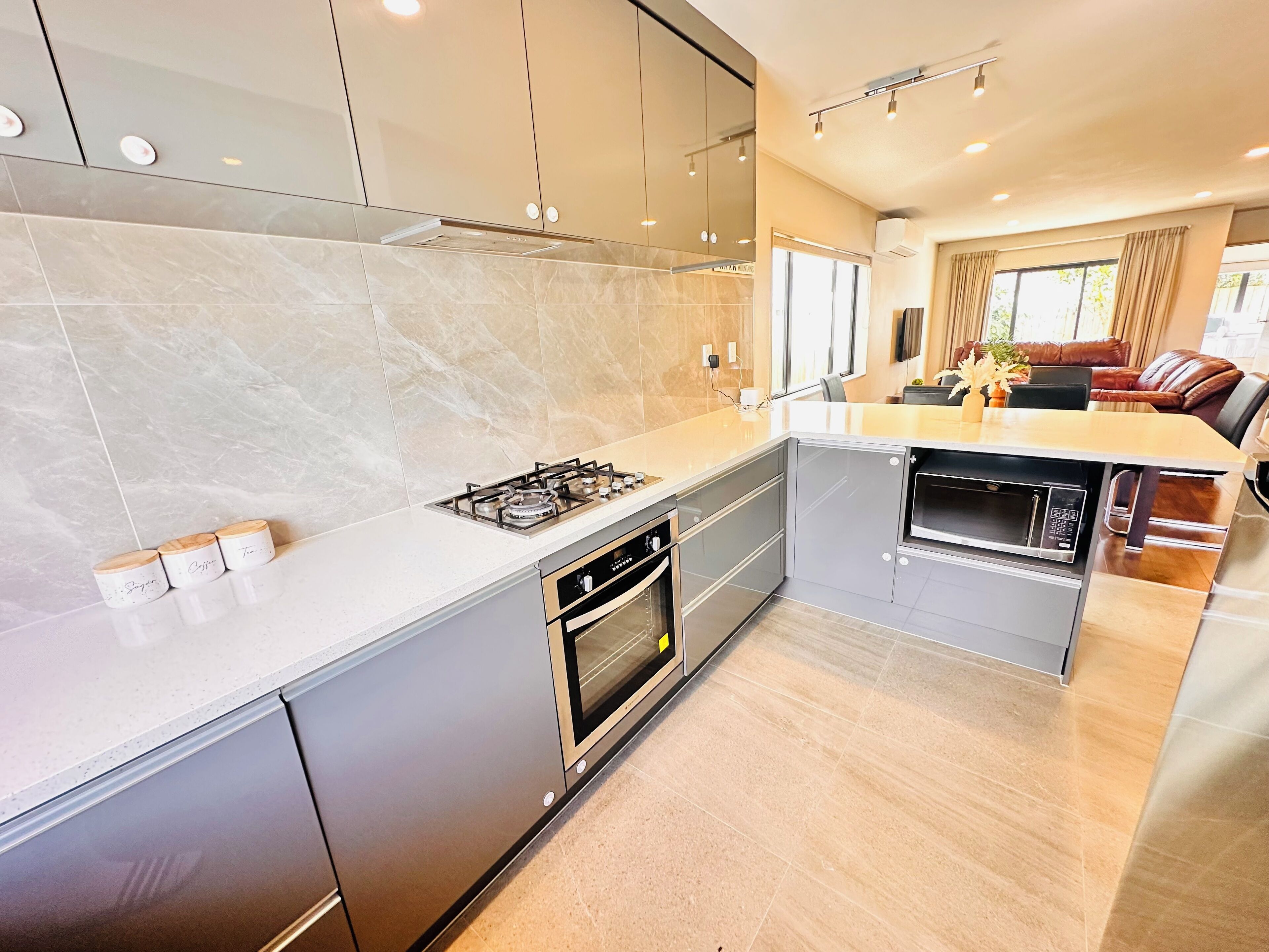 Microwave, oven, stovetop, dishwasher