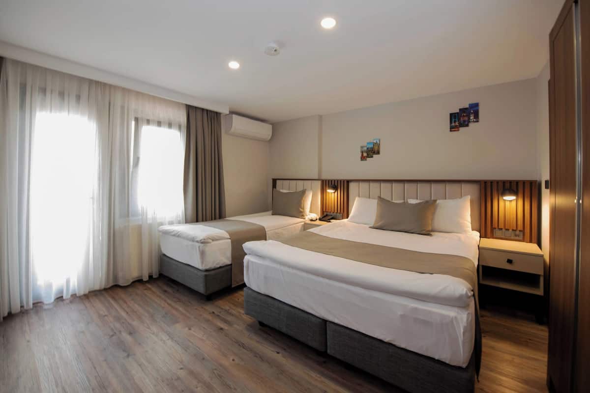 Chambre Double Deluxe, balcon | Bureau, Wi-Fi gratuit