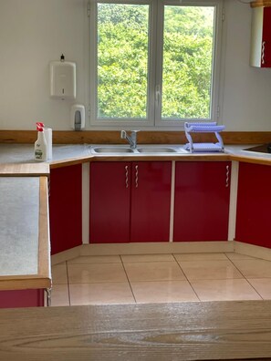 Microwave, oven, stovetop