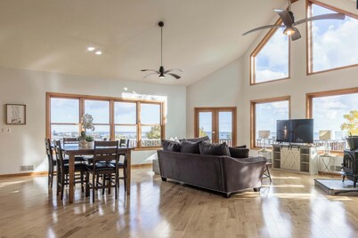 St. Ignace Winter Views|UP2 Trails|Shops Nearby