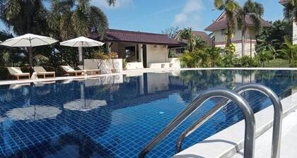 Lanta Garden Hill Resort and Apartments