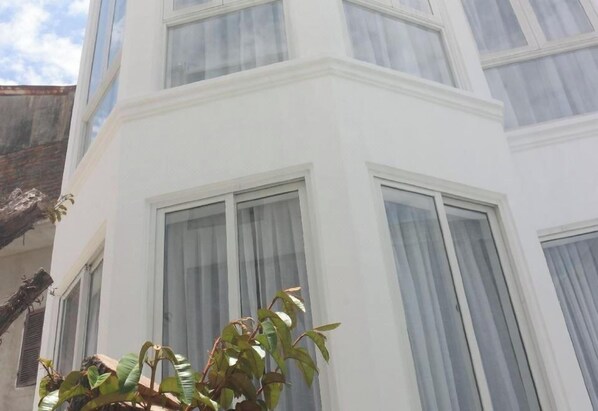 Fachada de la propiedad