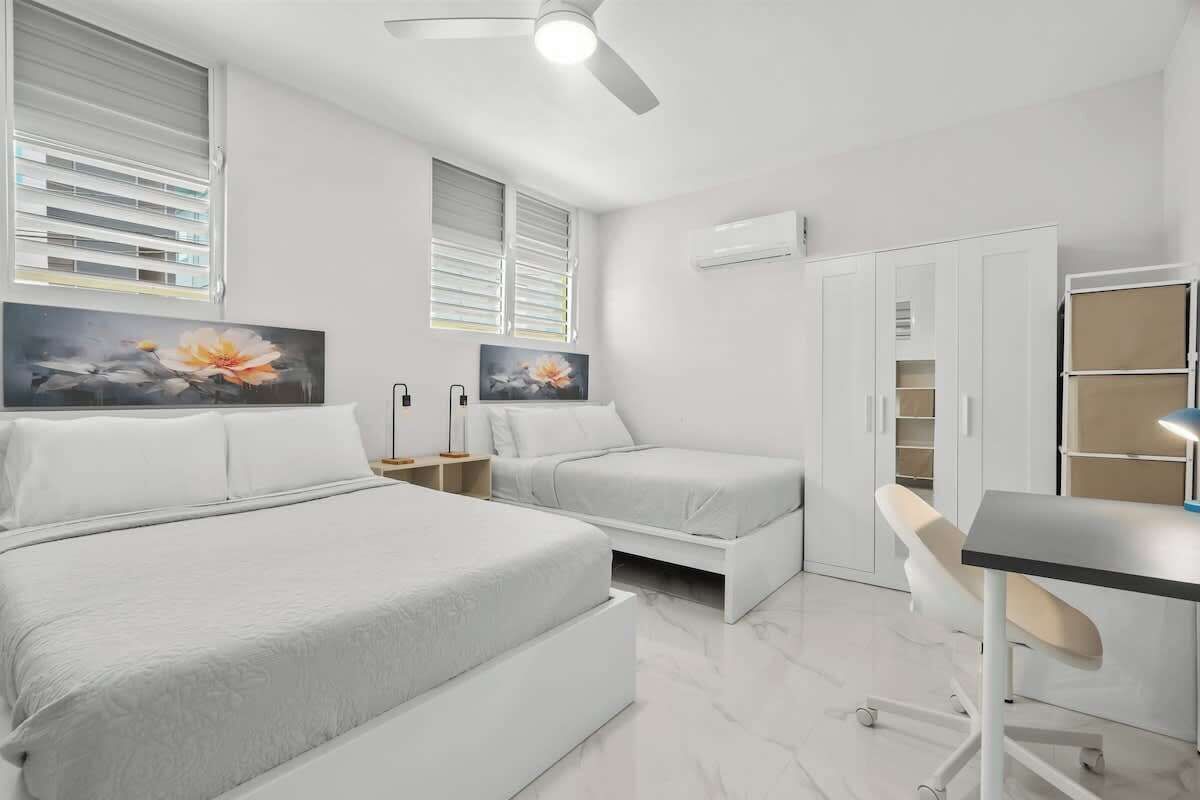 3 bedrooms, iron/ironing board, free WiFi, bed sheets