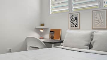Desk, iron/ironing board, free WiFi, bed sheets
