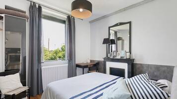 3 chambres, fer et planche Ă repasser, Wi-Fi, draps fournis