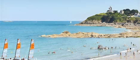 Vlak bij het strand