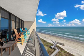 Property grounds - Seagull #1007: Beachfront 2 Bedroom 2 Bathroom With Spectacular Views and 24 Hour Management (Port Aransas)