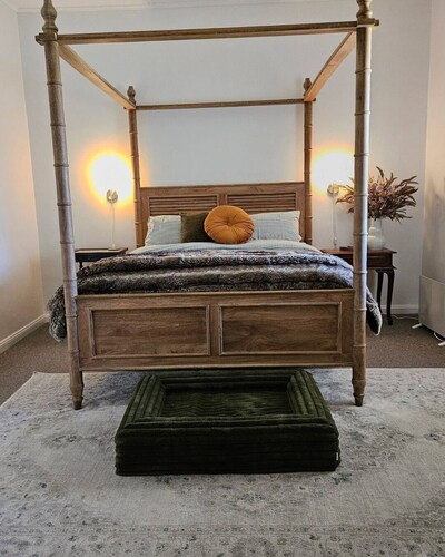 Family Farmside Retreat! Wine, Roos + Pet friendly