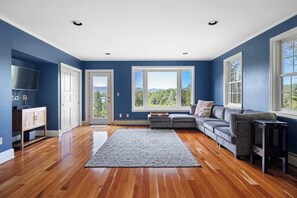 Téléviseur, foyer, bureau