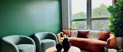 Televisión y oficina