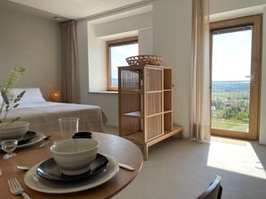 1 camera, Wi-Fi, lenzuola