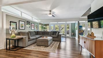 Televisión y oficina