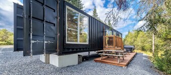 Spa & River view - Le Conteneur Cache