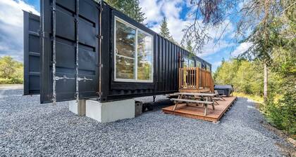 Spa & River view - Le Conteneur Cache