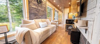 Spa & River View | Le Conteneur Caché