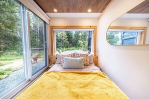 Bügeleisen/Bügelbrett, WLAN, Bettwäsche