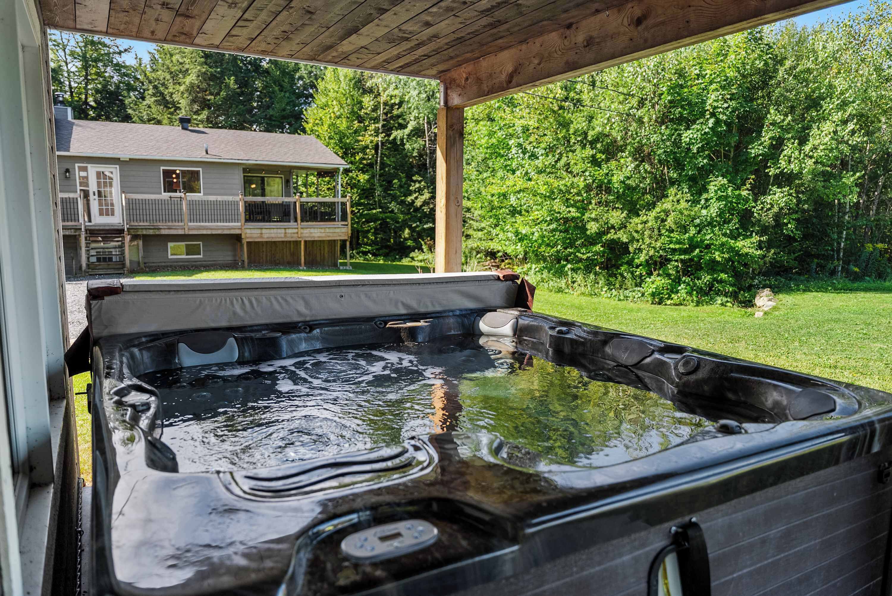 Bain à remous extérieur