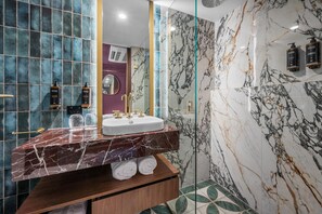 Free WiFi - George Hotel Launceston, An Ascend Collection Hotel (Launceston)