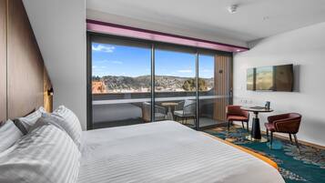 Room, 1 King Bed, Non Smoking (Efficiency)