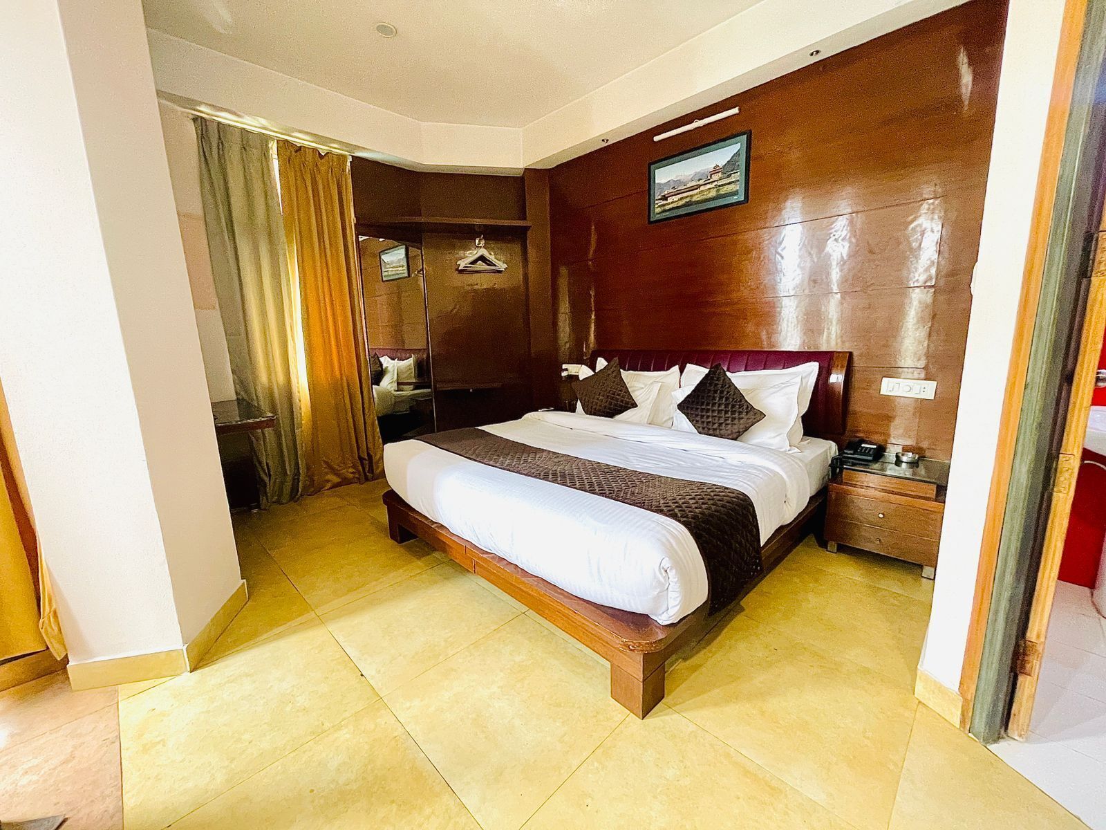 Quarto executivo | Roupas de cama premium, Wi-Fi de cortesia, roupa de cama