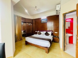 Quarto executivo | Roupas de cama premium, Wi-Fi de cortesia, roupa de cama