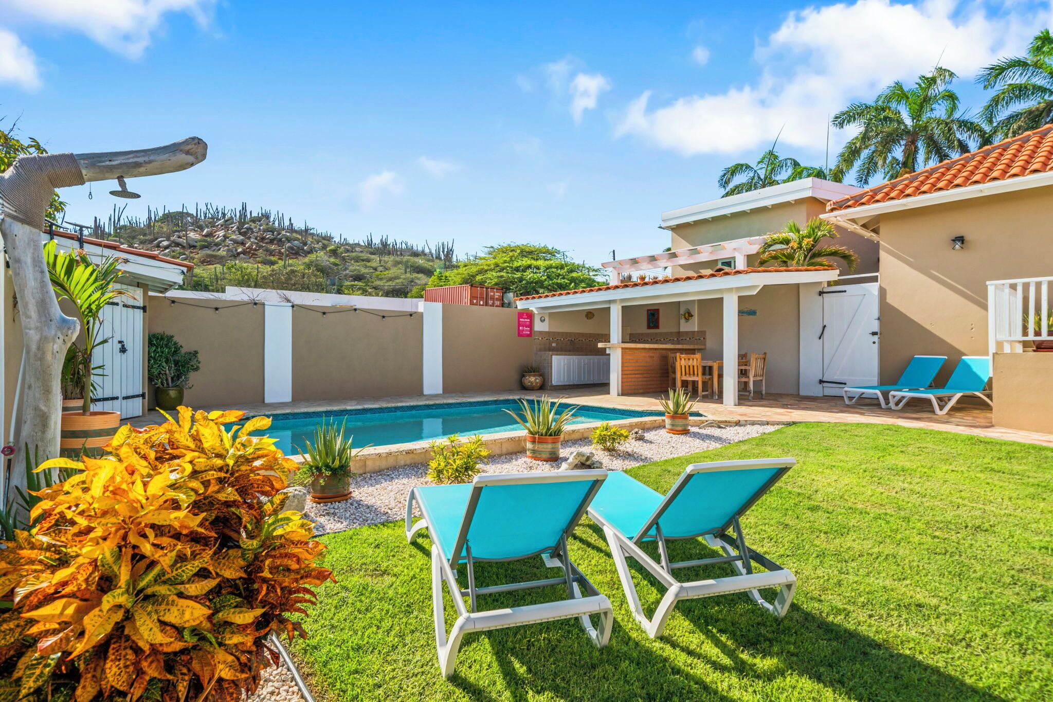 House (3 Bedrooms) | Front of property