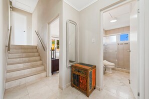 Casa (3 Bedrooms) | Servicio de la propiedad