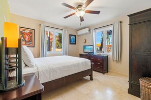 Casa (3 Bedrooms) | Servicio de la propiedad