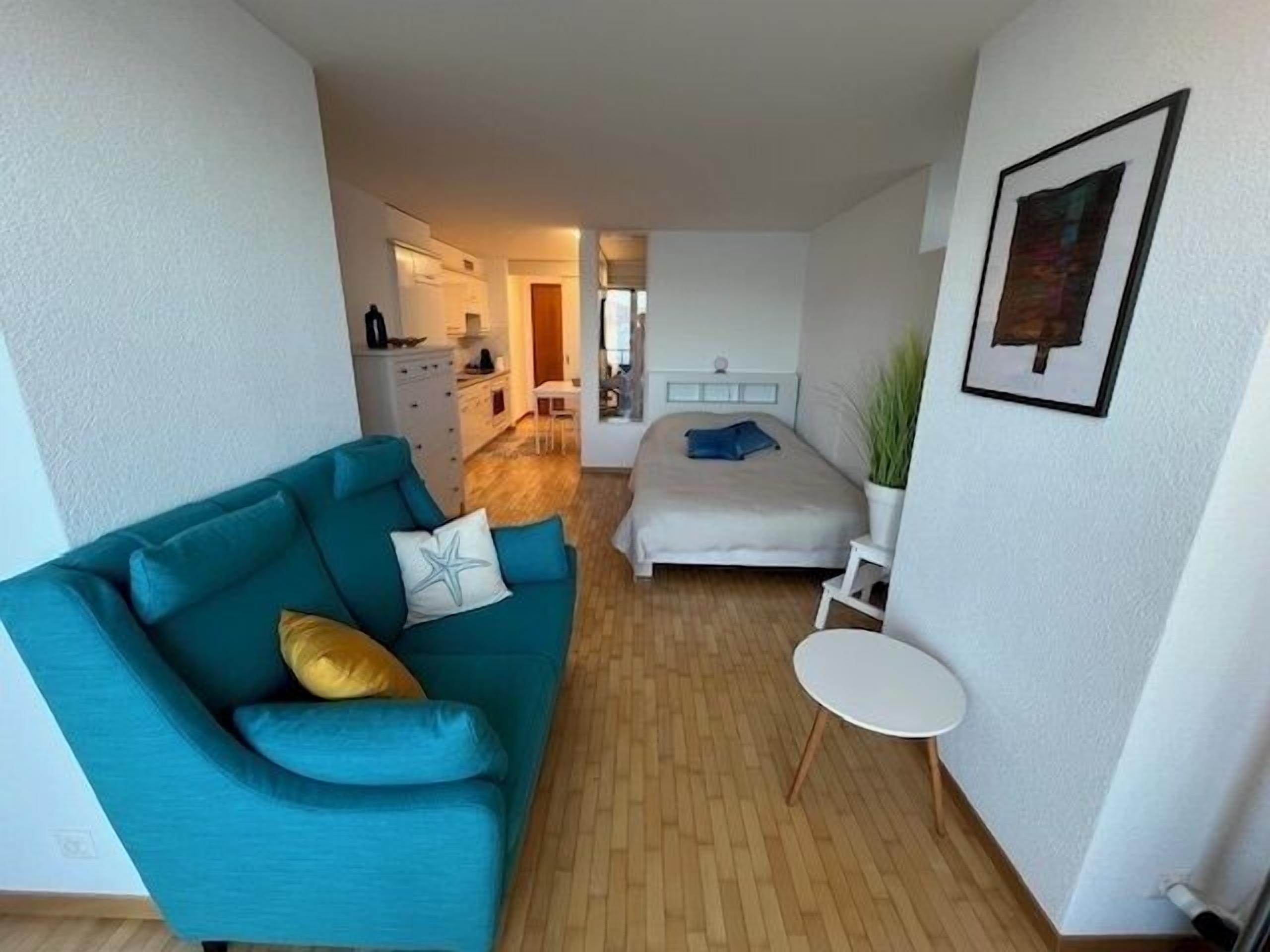 1 bedroom, internet, bed sheets