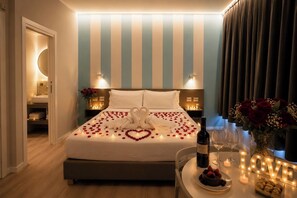Ropa de cama de alta calidad y minibar 