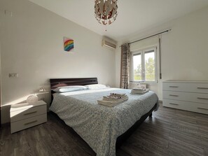 1 Schlafzimmer, Bügeleisen/Bügelbrett, WLAN, Bettwäsche