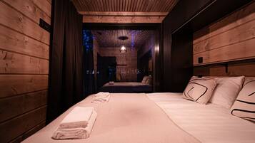 2 Schlafzimmer, Schreibtisch, Bügeleisen/Bügelbrett, WLAN