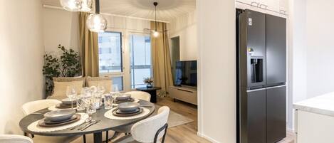 تناول الطعام