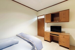 Villa | Free WiFi, bed sheets - Imah Budi Luhur  (Bandung)