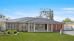 Exterior - Coastal Drift – your Jervis Bay escape starts here (Callala Bay)