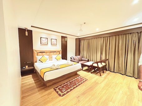 Superior Room, City View | Free WiFi, bed sheets