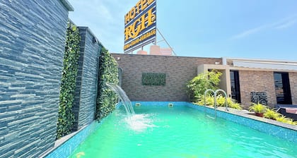 ROYAL GRAND HERITAGE PURI