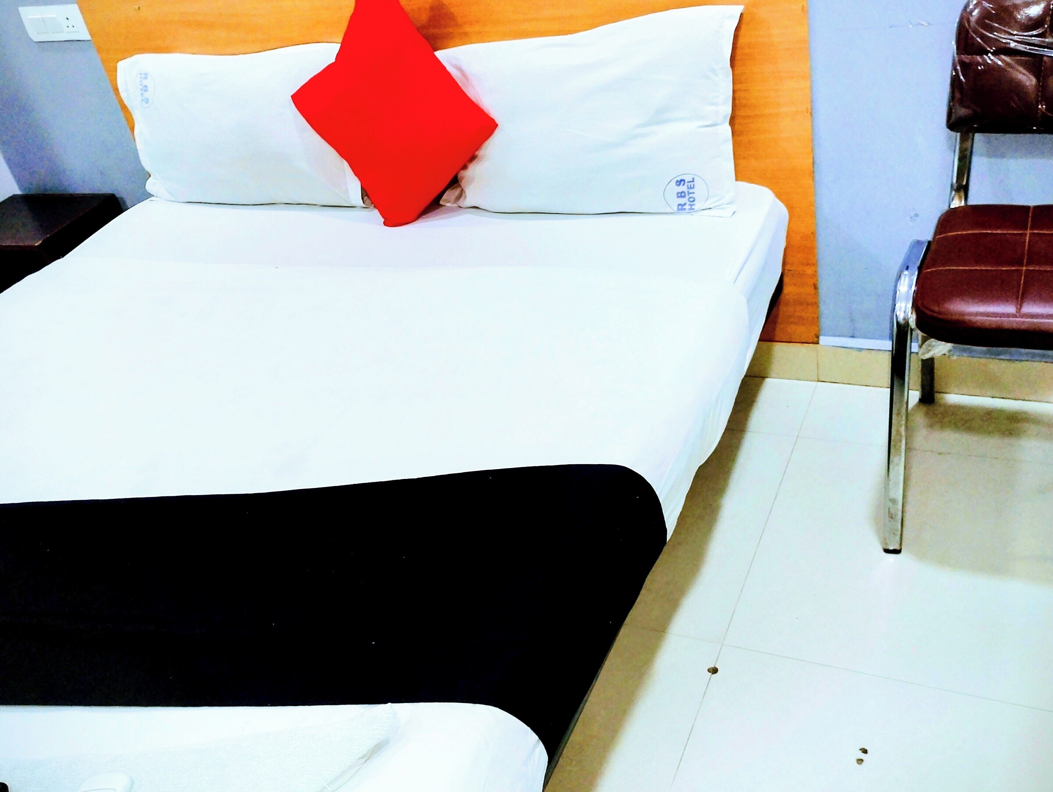 Habitación clásica, balcón | Escritorio, espacio para trabajar con laptop y wifi gratis 