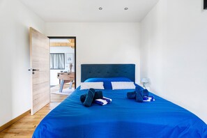5 chambres, fer et planche Ă repasser, Wi-Fi, draps fournis