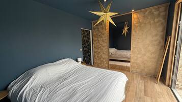 5 chambres, fer et planche Ă repasser, Wi-Fi, draps fournis