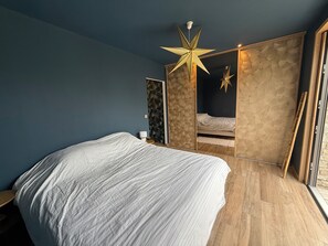 5 chambres, fer et planche Ă  repasser, Wi-Fi, draps fournis