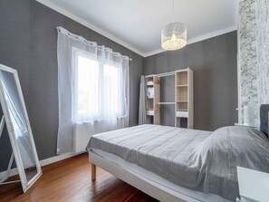 5 habitaciones y wifi gratis 