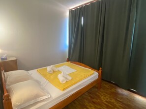 2 chambres, accès au Wi-Fi (inclus), literie fournie